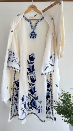 Blue Bloom Cotton 3-Piece Set – Off White