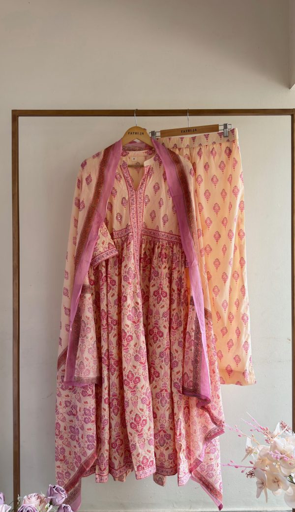 IMG_0941 Cotton Floral Anarkali Set – Pink on Peach